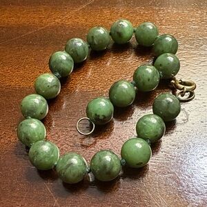 Nephrite Jade Stone Beaded Bracelet